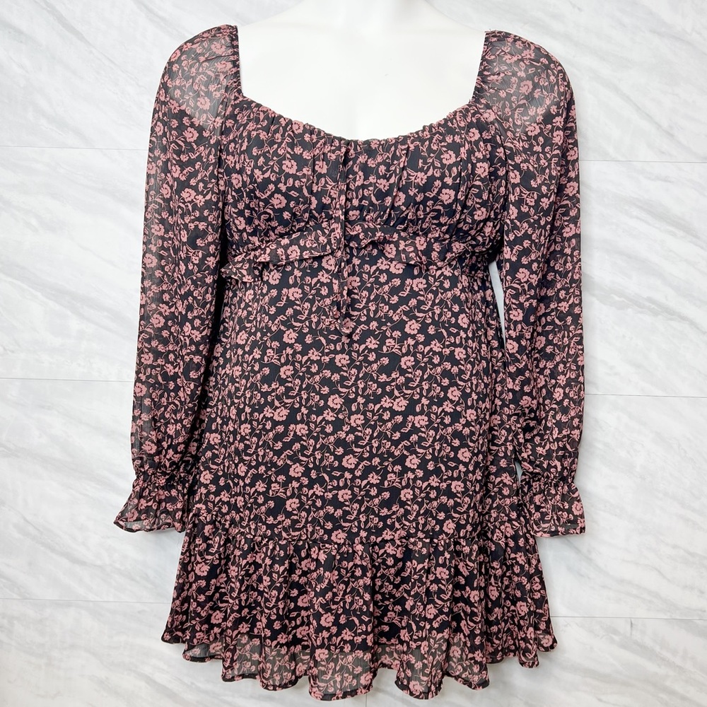 Trixxi Clothing Company Dress Medium